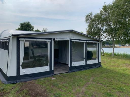 Отель Mietwohnwagen Insel Usedom Херингсдорф Экстерьер фото